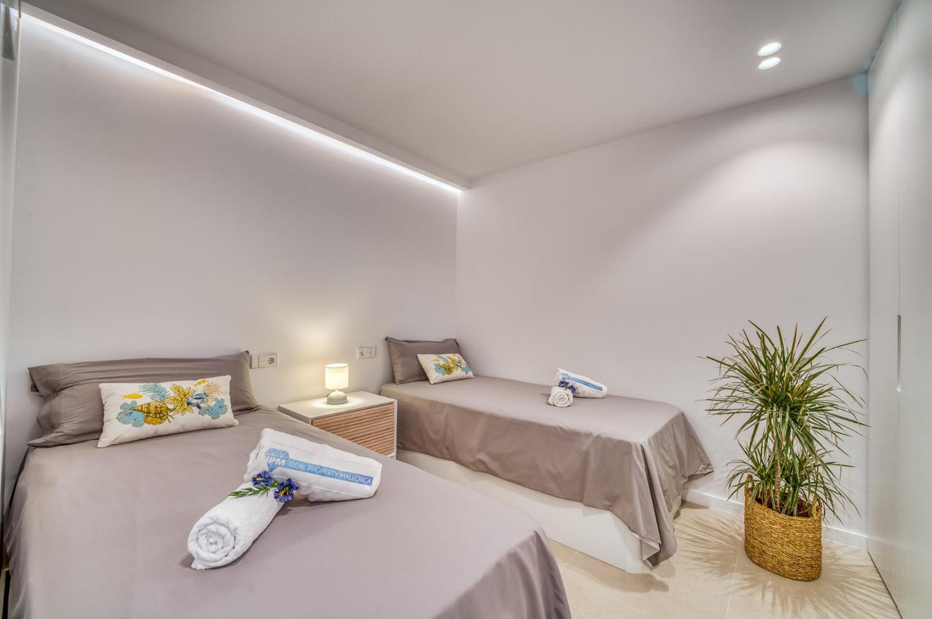 Ideal Mallorca - Bahia Blanca Apartment *