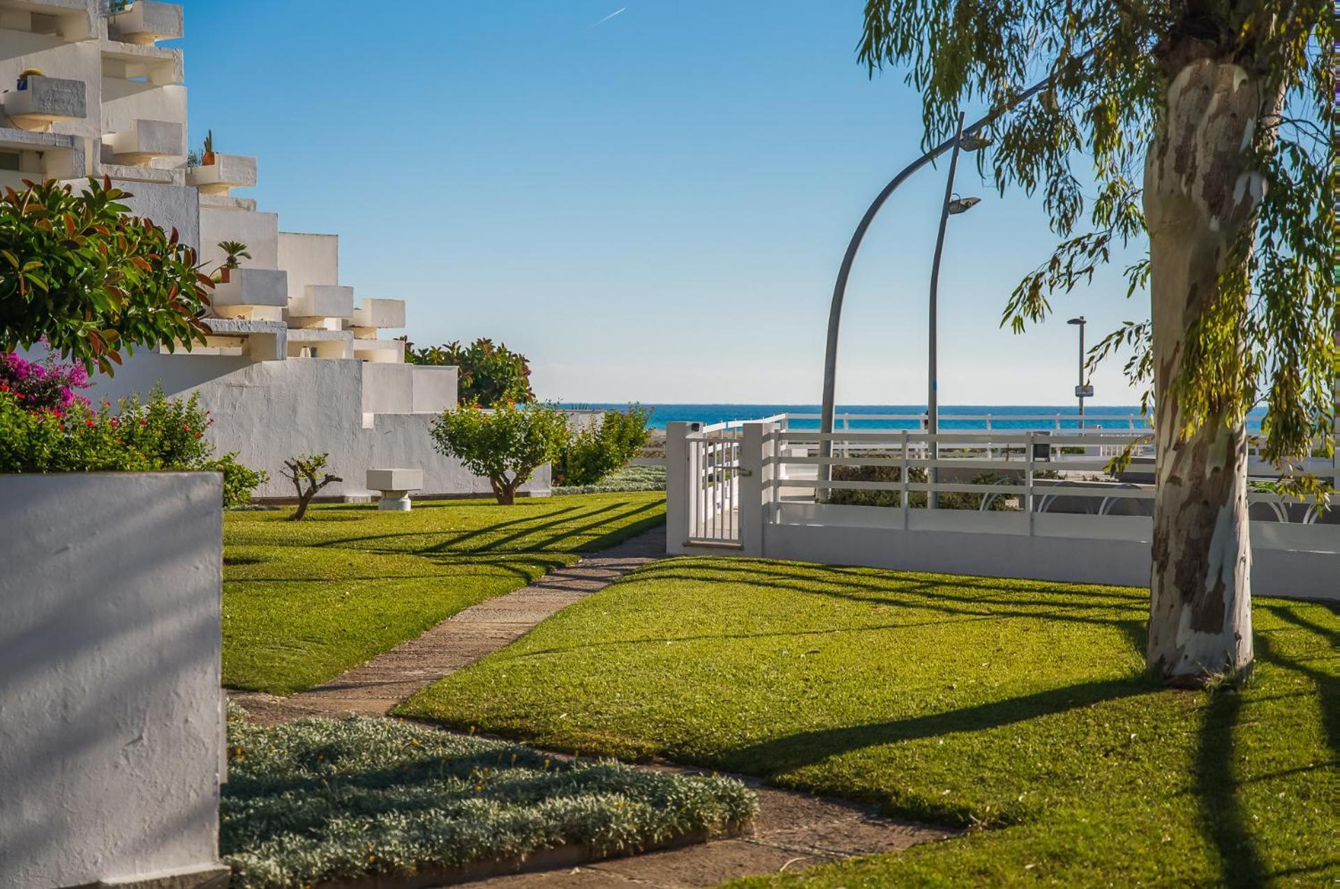 Ideal Mallorca - Bahia Blanca Apartment *